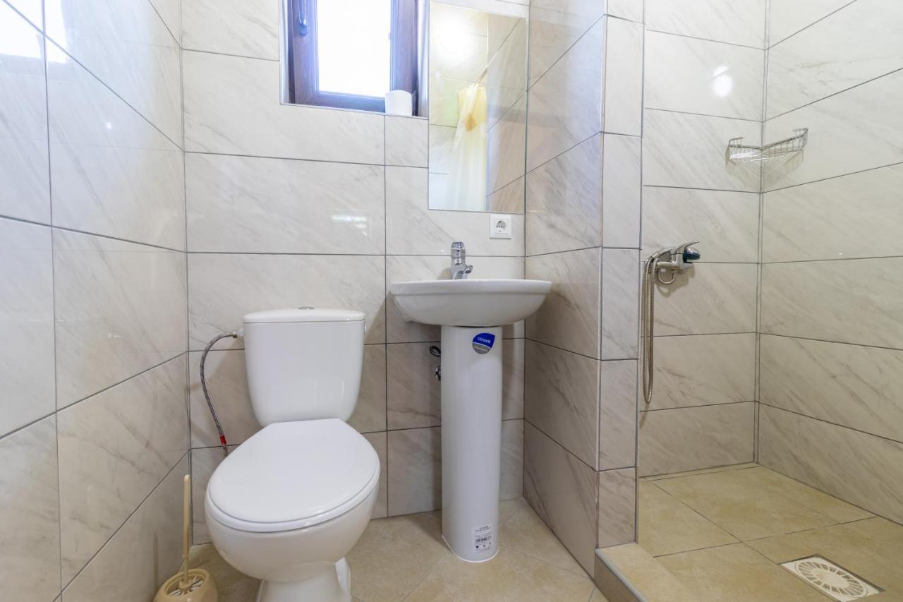 Praha Hotel Solotvyno Eksteriør billede